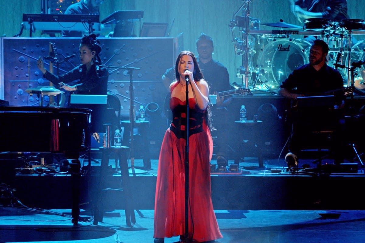 Evanescence - Synthesis Live