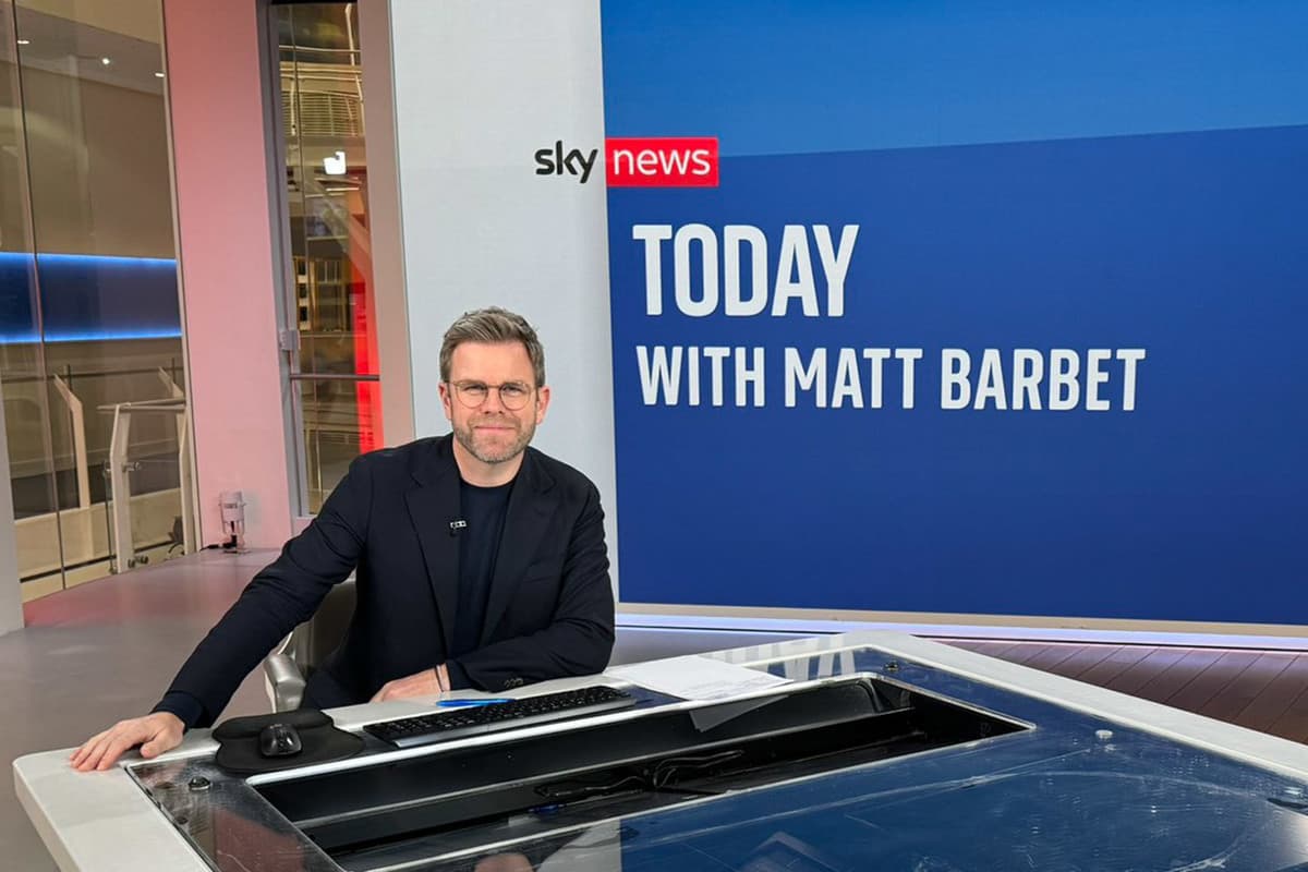 Sky News Today με τον Ματ Μπάρμπετ