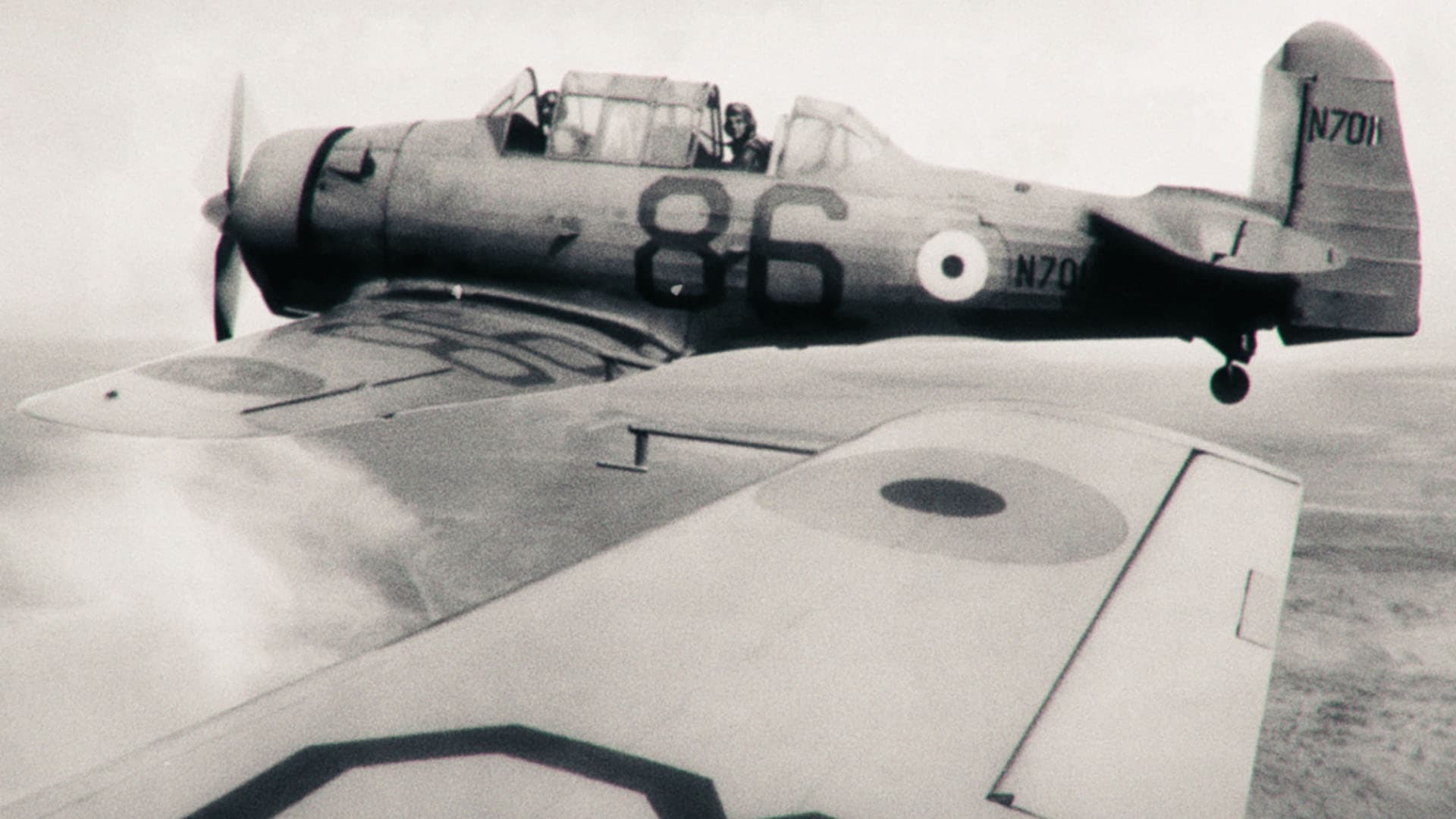 Στα φτερά του Β' Παγκοσμίου Πολέμου