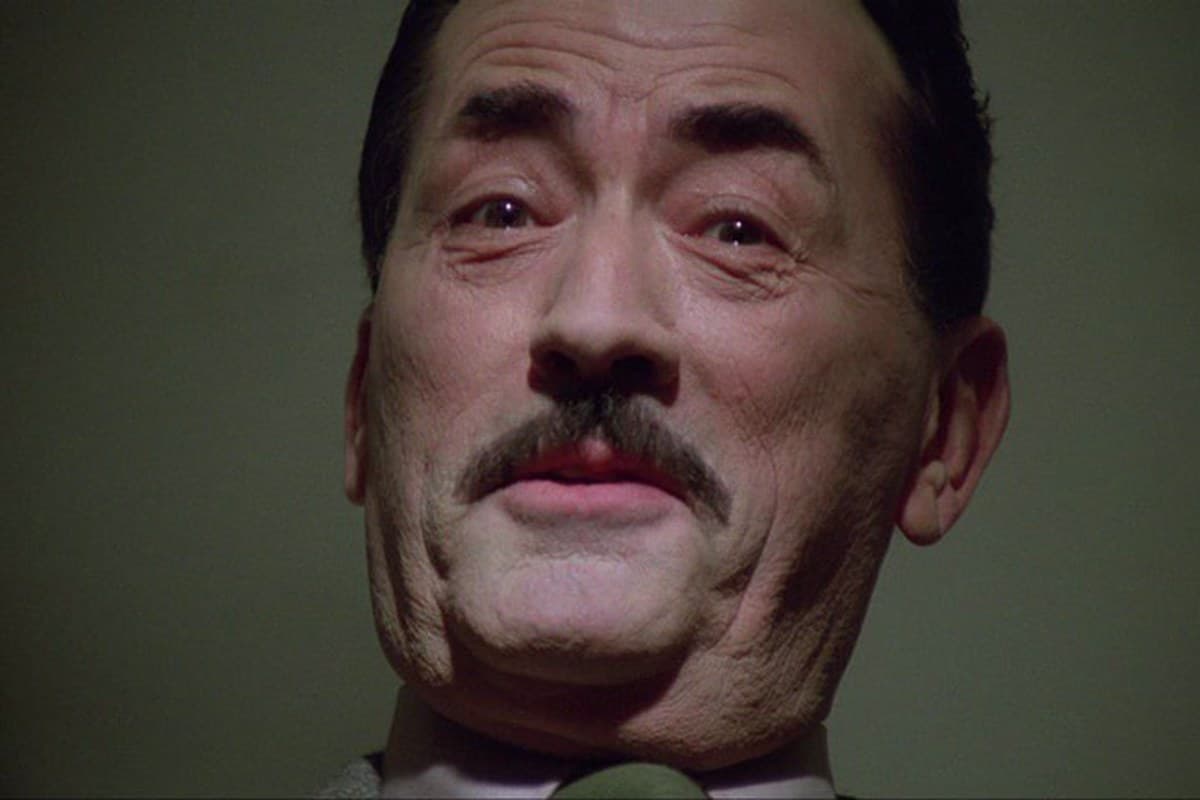 Ανθρωποκυνηγητό σε Δύο Ηπείρους