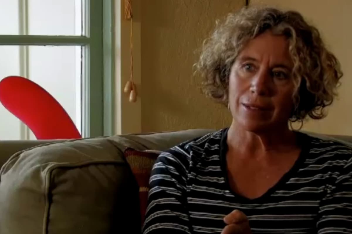 Οι Γυναίκες και τα Κύματα 1 Ε2