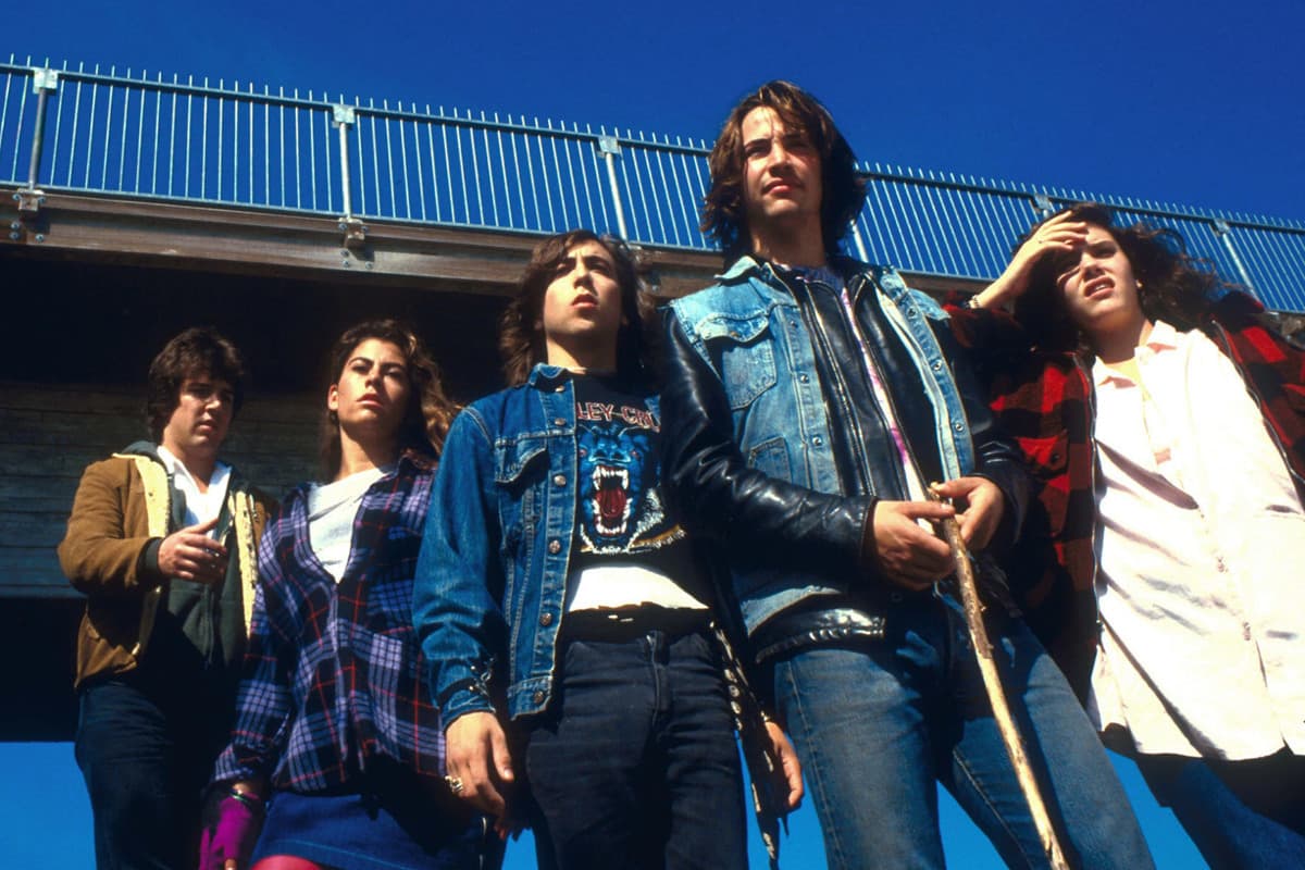 Στην Άκρη του Ποταμού