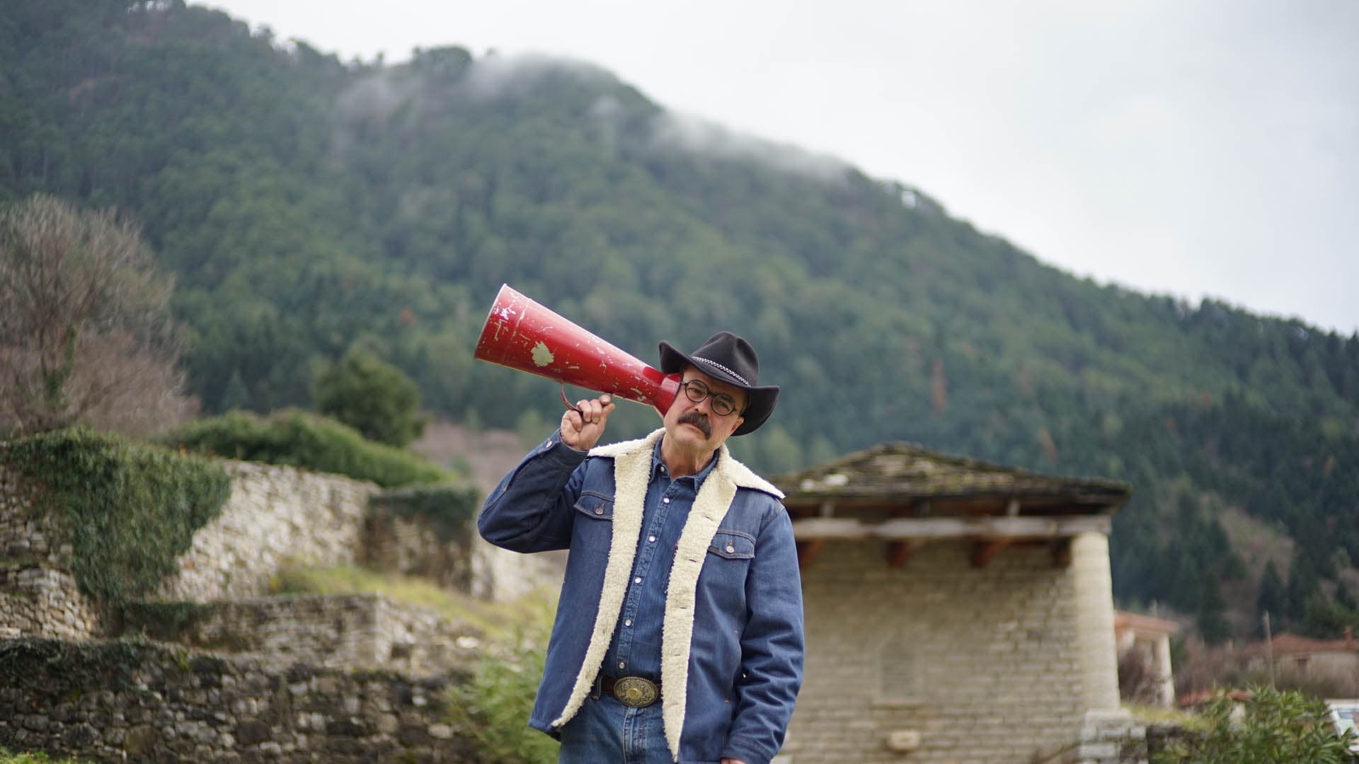 Γιατί είναι μαύρα τα βουνά