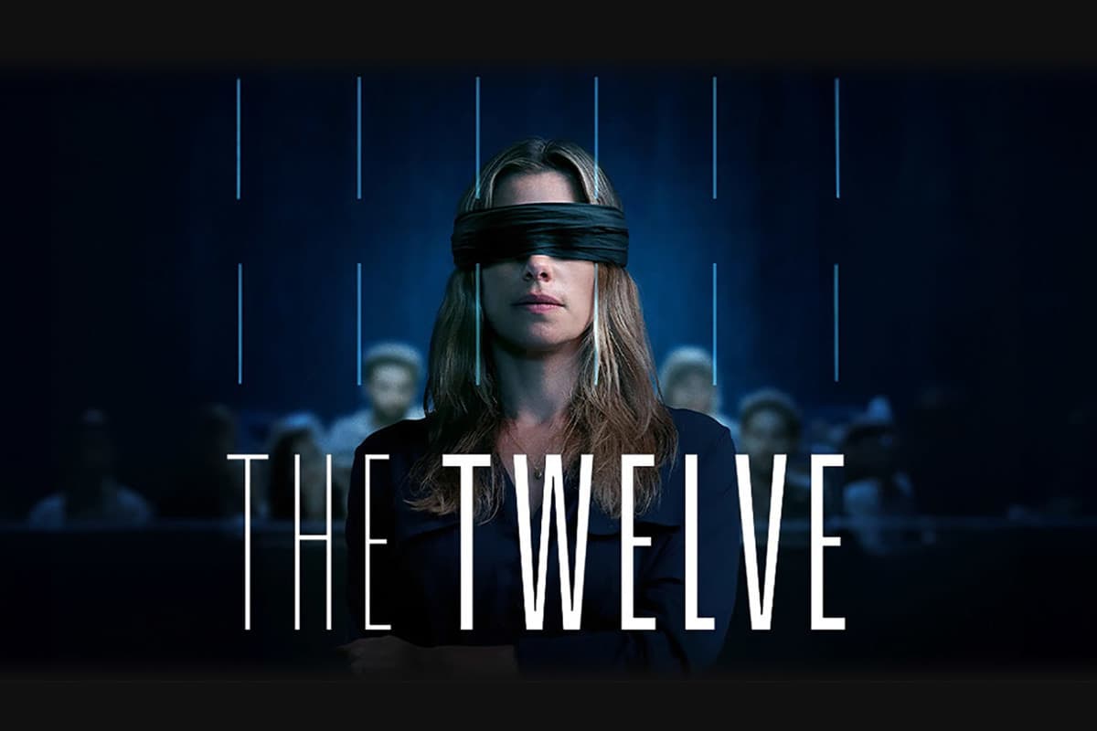 The Twelve Ε5 (Ε)